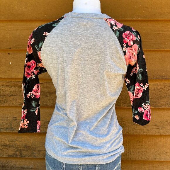 Lularoe Floral Baseball T-Shirt Light Grey Half Sleeve Shirt Size XS - Picture 4 of 7